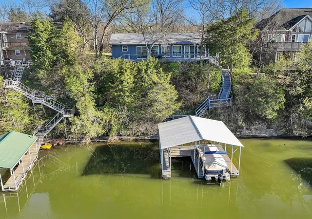 Photo 1 of Single family home for sale at 939 Aqua Dr, Gallatin, TN 37066 | MLS# 3320595 | Listing updated on 2026-09-04