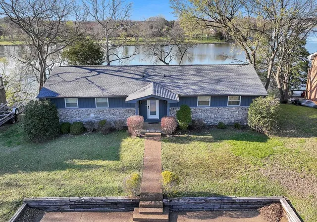 3rd image of 939 Aqua Dr, Gallatin, TN 37066 | MLS# 3320595
