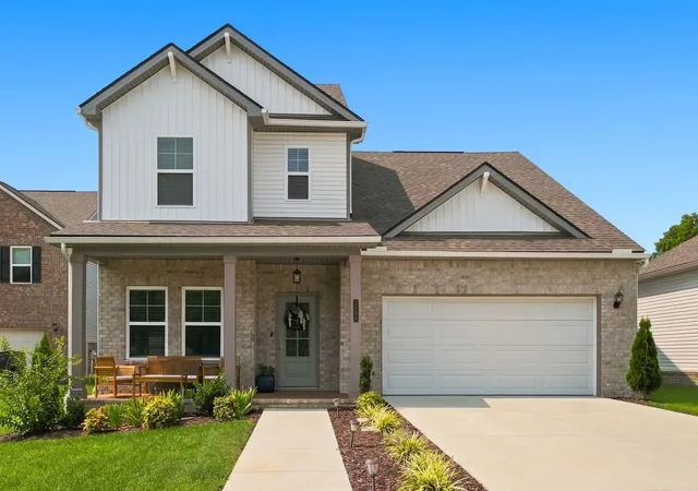 Photo 2 of Single family home for sale at 2164 Creekland View Blvd, Nashville, TN 37207 | MLS# 3333674 | Listing updated on 2026-08-16
