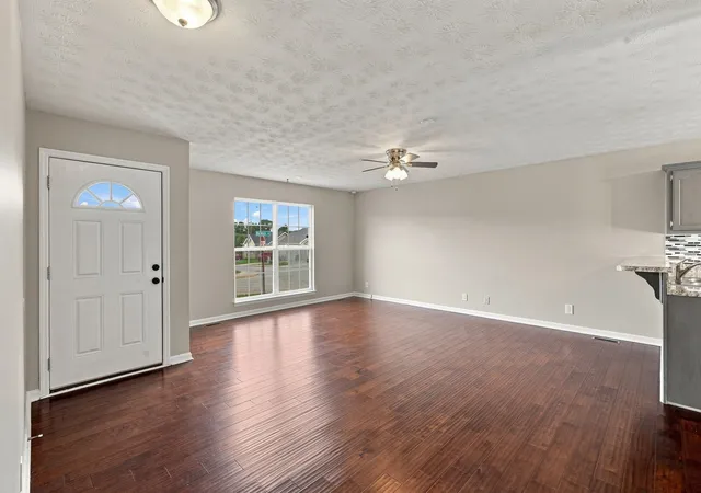 4th image of 303 Bandera Ln, Springfield, TN 37172 | MLS# 3320699