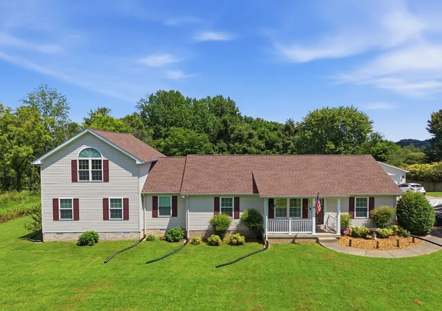 1st image of 7464 Hoods Branch Rd, Springfield, TN 37172 | MLS# 3329909