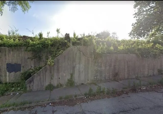 Photo 1 of Land for sale at 735 Mississippi Blvd, Memphis, TN 38126 | MLS# 3320618 | Listing updated on 2026-08-04