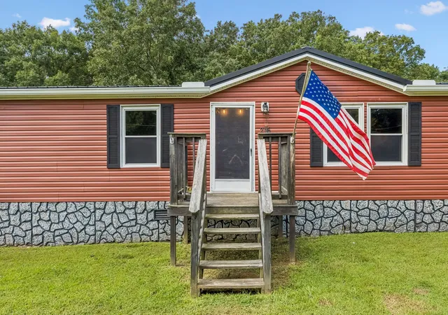 image of 216 Shubert Rd, Hohenwald, TN 38462 | MLS# 3520251