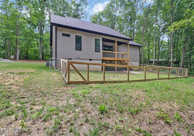 3rd image of 108 Shotgun Annie Rd, Jamestown, TN 38556 | MLS# 3320674