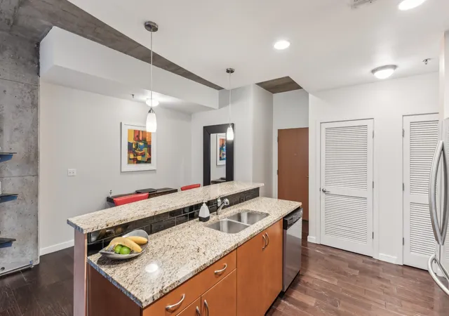 4th image of 301 Demonbreun St #1015, Nashville, TN 37201 | MLS# 3322311