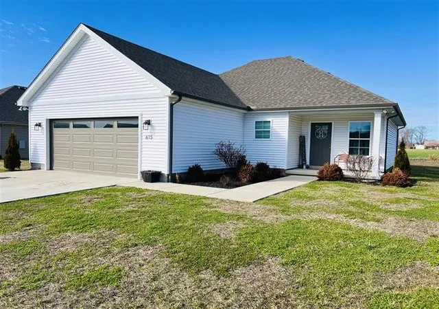 3rd image of 615 Lockeland Way, Franklin, KY 42134 | MLS# 3321000