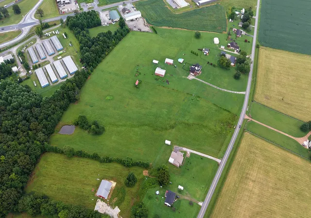 4th image of 300 Sixteenth Model Rd, Manchester, TN 37355 | MLS# 3328435