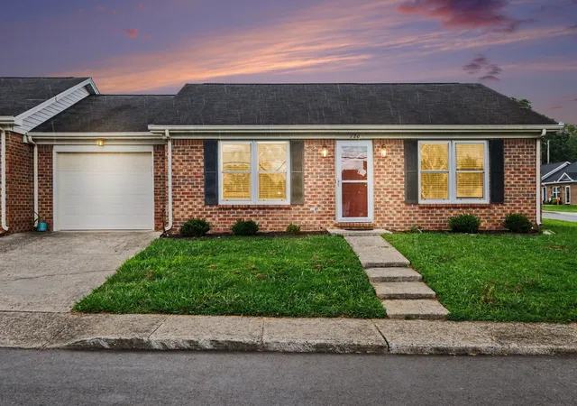 1st image of 120 Dogwood Ct, Shelbyville, TN 37160 | MLS# 3333646