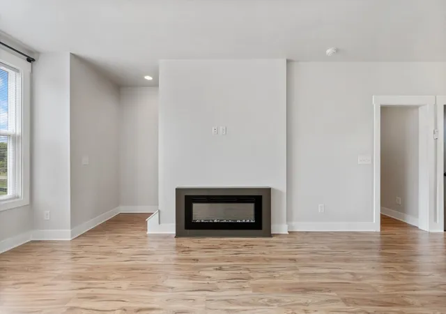 Photo 3 of Townhouse for sale at 104 Harper Lndg, Chapel Hill, TN 37034 | MLS# 3322450 | Listing updated on 2026-10-27
