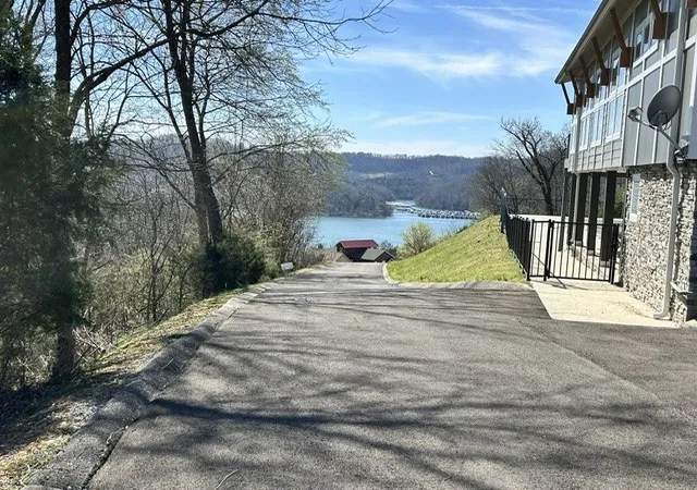 Photo 1 of Land for sale at 209 Sandgate Dr, Smithville, TN 37166 | MLS# 3320978 | Listing updated on 2026-09-01