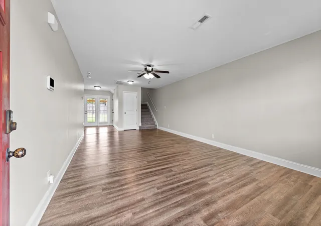 Photo 3 of Single family home for sale at 118 Ambridge St, Oak Grove, KY 42262 | MLS# 3513671 | Listing updated on 2026-08-16