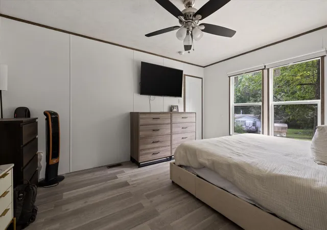 Photo 3 of Manufactured home for sale at 6183 Marie Ln, Harrison, TN 37341 | MLS# 3320957 | Listing updated on 2026-09-25