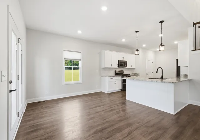 5th image of 1403 Southside Rd, Southside, TN 37171 | MLS# 3322539