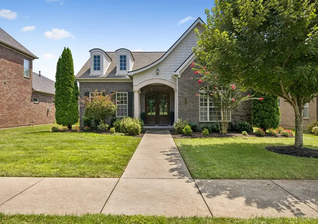 Photo 2 of Single family home for sale at 2708 Pool Frg Brg Rd, Thompsons Station, TN 37179 | MLS# 3510248 | Listing updated on 2026-10-04