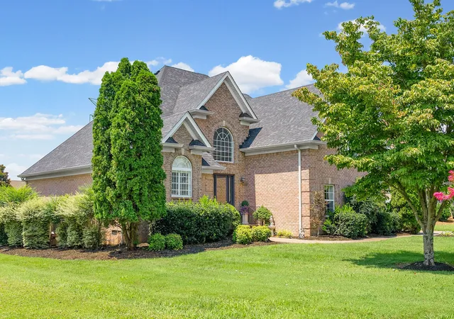 3rd image of 997 Grassland Chase Dr, Gallatin, TN 37066 | MLS# 3323886