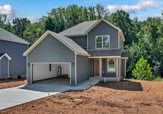 Photo 1 of Single family home for sale at 1162 Boulder Pass Rd, Clarksville, TN 37040 | MLS# 3499680 | Listing updated on 2026-09-03