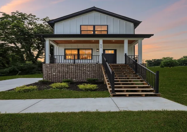 Photo 2 of Single family home for sale at 503 N Frierson St, Columbia, TN 38401 | MLS# 3322327 | Listing updated on 2026-10-23