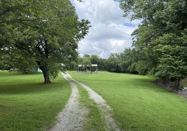 2nd image of 1932 Vales Mill Rd, Pulaski, TN 38478 | MLS# 3322366