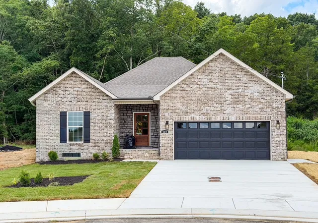 1st image of 118 Stonebrook Dr, Shelbyville, TN 37160 | MLS# 3321974