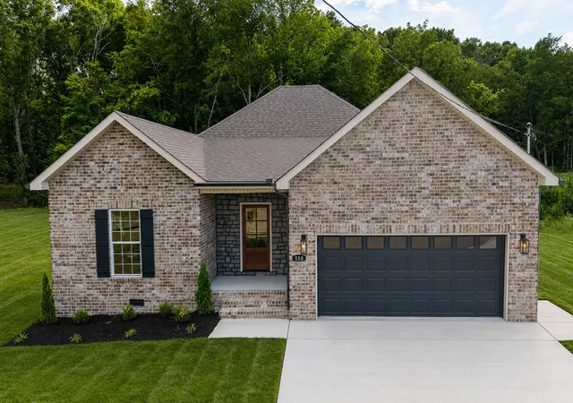 2nd image of 118 Stonebrook Dr, Shelbyville, TN 37160 | MLS# 3321974