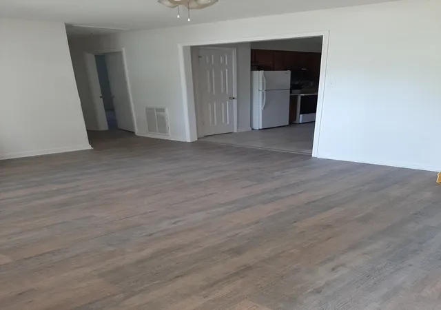 3rd image of 211 Hunter Dr, Columbia, TN 38401 | MLS# 3512472