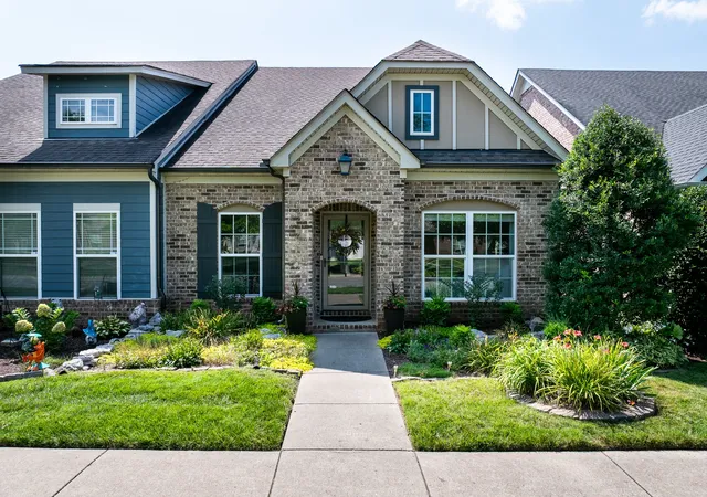Photo 2 of Single family home for sale at 2214 Cason Ln, Murfreesboro, TN 37128 | MLS# 3336305 | Listing updated on 2026-09-02