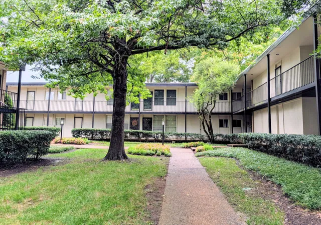 Condo for sale at 3831 W End Ave #7, Nashville, TN 37205 | MLS# 3333879 | Listing updated on 2026-08-08