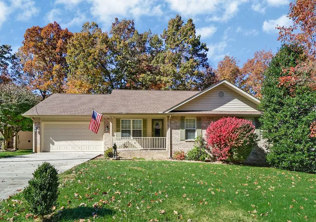 1st image of 112 Lakewood Dr, Crossville, TN 38558 | MLS# 3322313