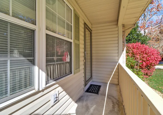 3rd image of 112 Lakewood Dr, Crossville, TN 38558 | MLS# 3322313