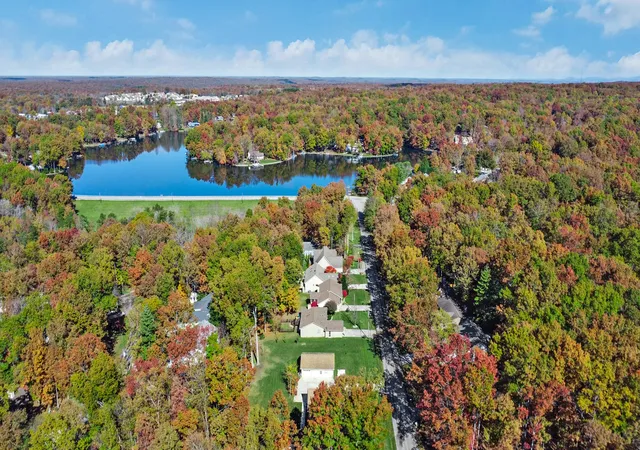 31st image of 112 Lakewood Dr, Crossville, TN 38558 | MLS# 3322313