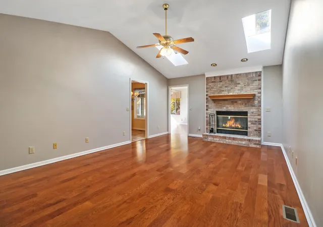 5th image of 112 Lakewood Dr, Crossville, TN 38558 | MLS# 3322313