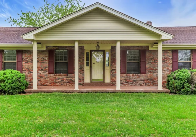 2nd image of 5245 Galen Rd, Lafayette, TN 37083 | MLS# 3322302