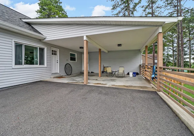 5th image of 1177 Sparta Hwy, Crossville, TN 38572 | MLS# 3325198
