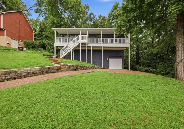 1st image of 1145 Jacksons View Rd, Hermitage, TN 37076 | MLS# 3322356
