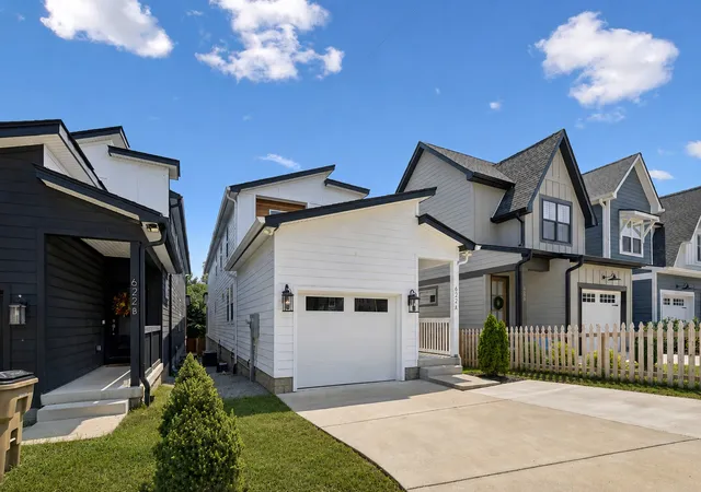 1st image of 622 Waco Dr, Nashville, TN 37209 | MLS# 3511172