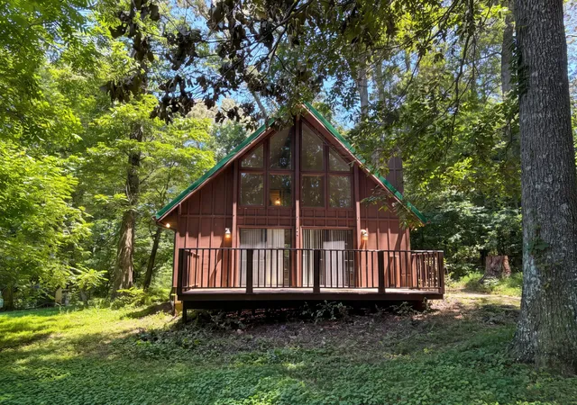 1st image of 240 Shawna Ln, Hillsboro, TN 37342 | MLS# 3322348