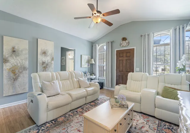 Photo 3 of Single family home for sale at 2122 Derrick Rd, Chapel Hill, TN 37034 | MLS# 3322379 | Listing updated on 2026-09-16