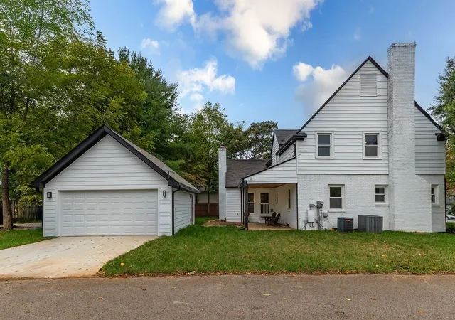 2nd image of 730 E Burton St, Murfreesboro, TN 37130 | MLS# 3322381