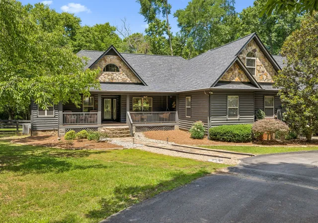Photo 2 of Single family home for sale at 4300 Kedron Rd, Spring Hill, TN 37174 | MLS# 3546116 | Listing updated on 2026-09-21