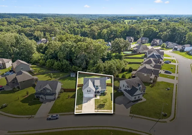 2nd image of 204 Liam Ct, Clarksville, TN 37043 | MLS# 3322440
