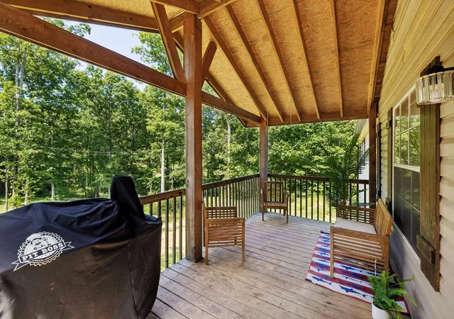 Photo 3 of Manufactured home for sale at 318 Lucas Ridge Ln, Waverly, TN 37185 | MLS# 3335907 | Listing updated on 2026-09-07