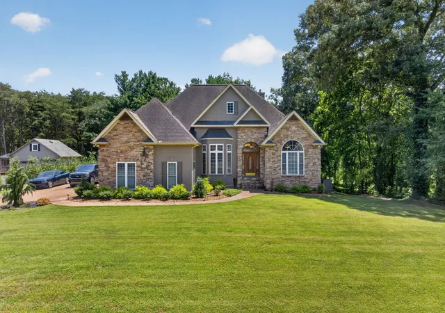 53rd image of 25 W Laurel Ave, Mc Minnville, TN 37110 | MLS# 3333540