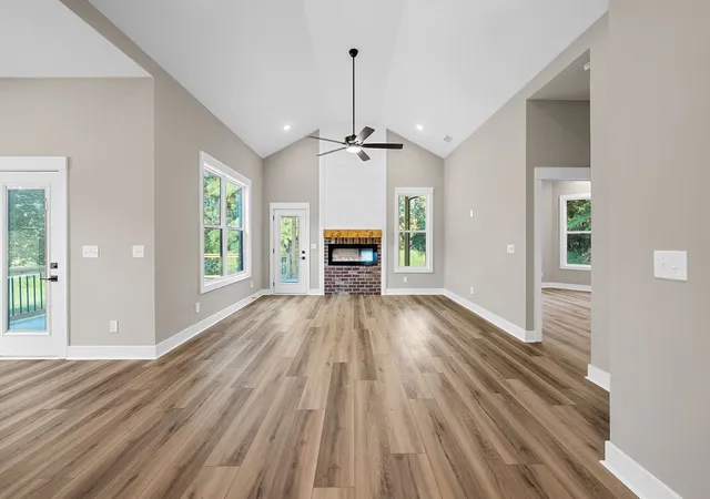 Photo 3 of Single family home for sale at 81 Homestead Ct, Dover, TN 37058 | MLS# 3336313 | Listing updated on 2026-08-07