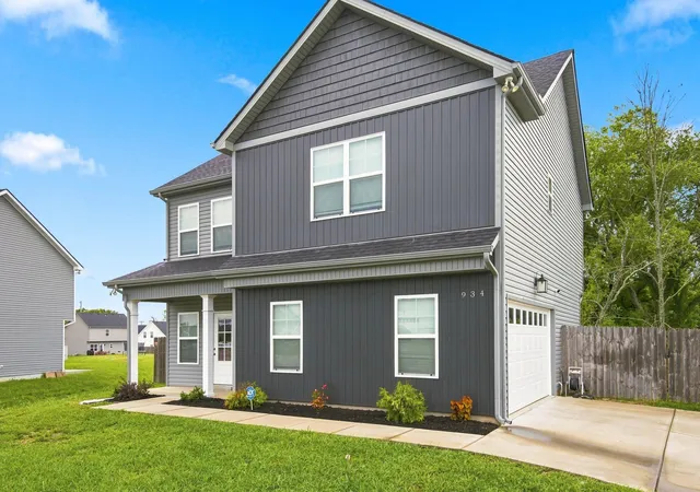 Photo 2 of Sale Pending at 934 Kalu Dr, Murfreesboro, TN 37130 | MLS# 3506073 | Listing updated on 2026-08-18
