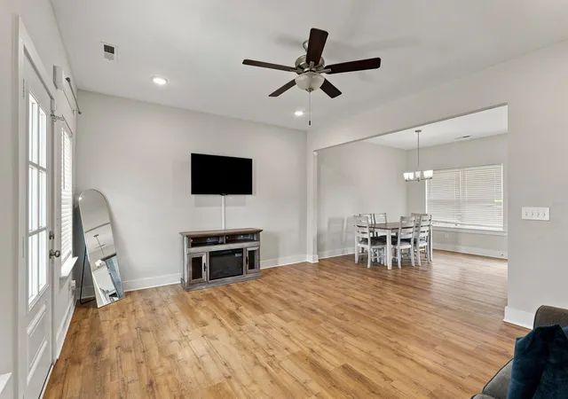 Photo 3 of Sale Pending at 934 Kalu Dr, Murfreesboro, TN 37130 | MLS# 3506073 | Listing updated on 2026-08-18