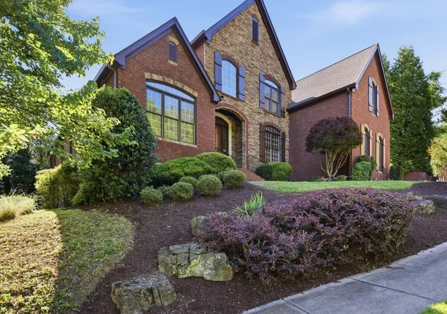 2nd image of 319 Hamlets End Way, Franklin, TN 37067 | MLS# 3322476
