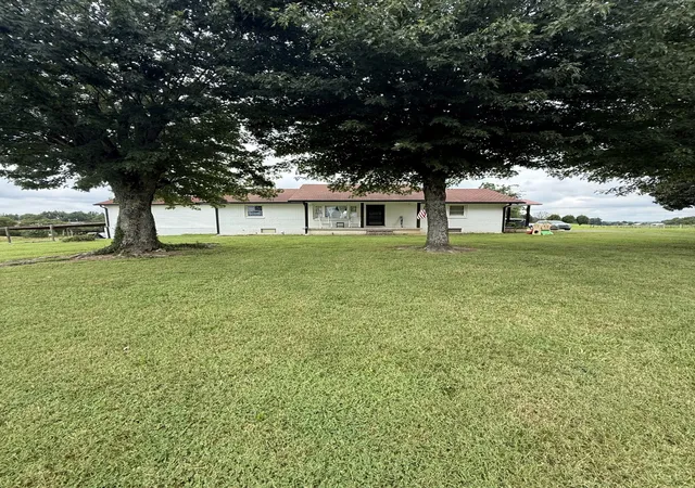 Photo 3 of Single family home for sale at 1487 Boyd Rd, Lafayette, TN 37083 | MLS# 3322528 | Listing updated on 2026-08-26