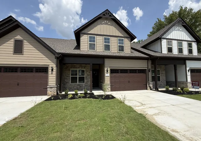 1st image of 1422 Suzanne Dr, Murfreesboro, TN 37128 | MLS# 3322527