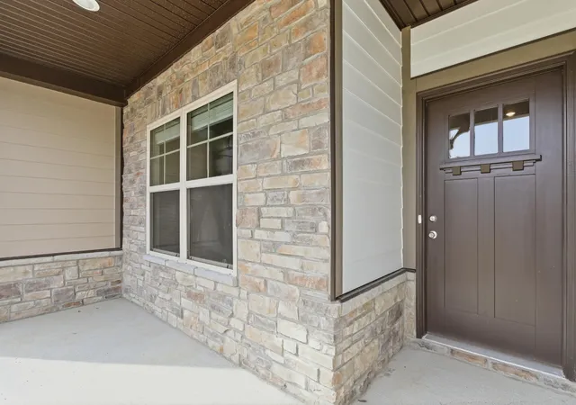 2nd image of 1422 Suzanne Dr, Murfreesboro, TN 37128 | MLS# 3322527