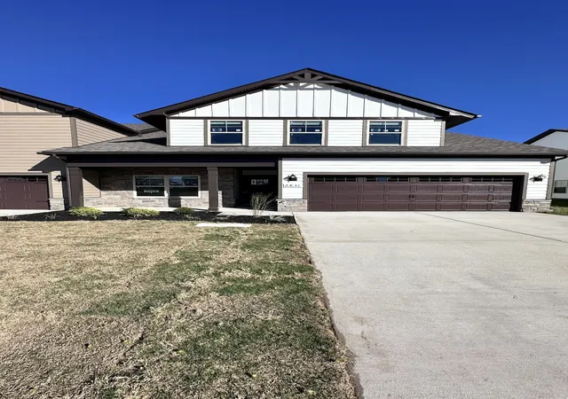 2nd image of 1420 Suzanne Dr, Murfreesboro, TN 37128 | MLS# 3322532